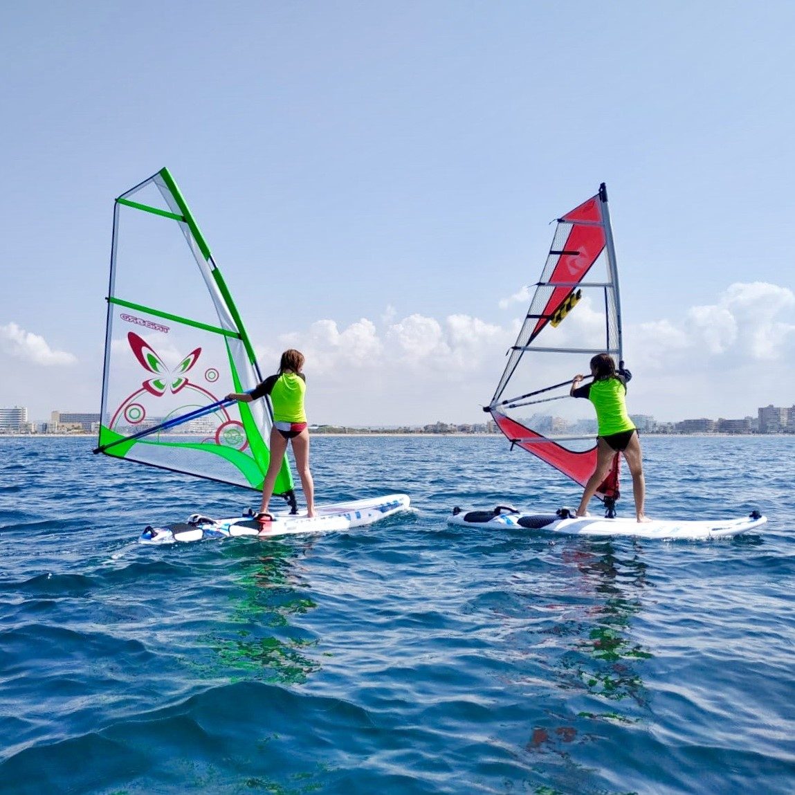 clase windsurf grupal