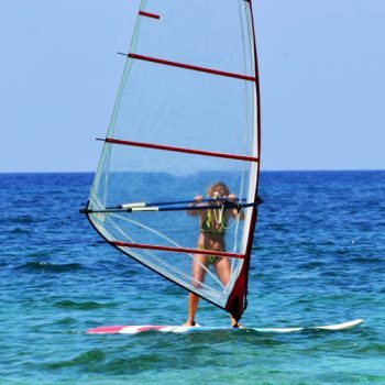 Windsurf lessons in Mallorca for beginners and Intermediate level